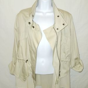 Daytrip Women's jacket Size Large 3/4 sleeve, stylish